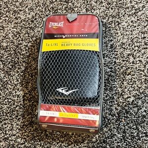 Everlast Black and Red Heavy Bag Gloves